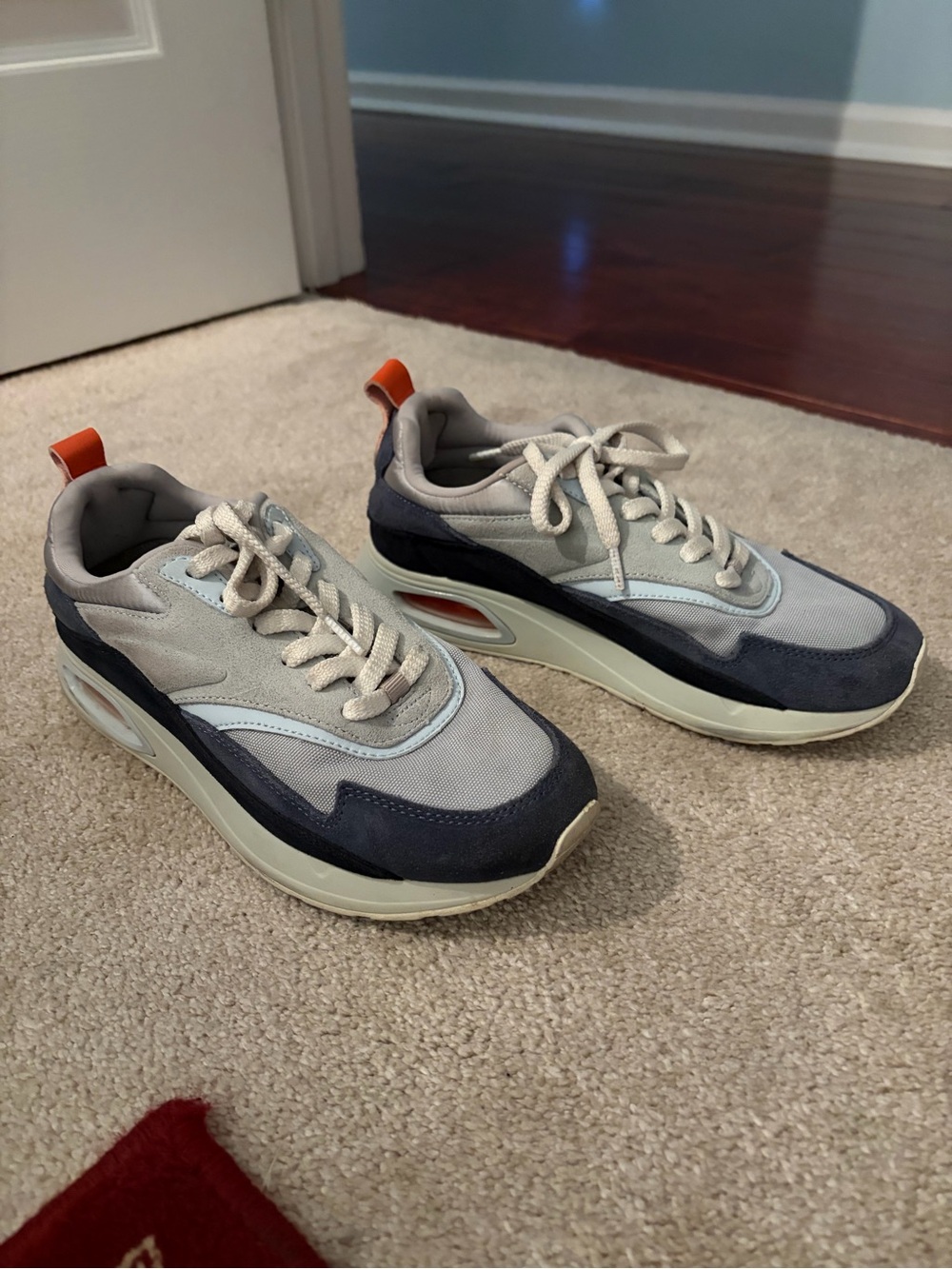 Hoff Sneakers
